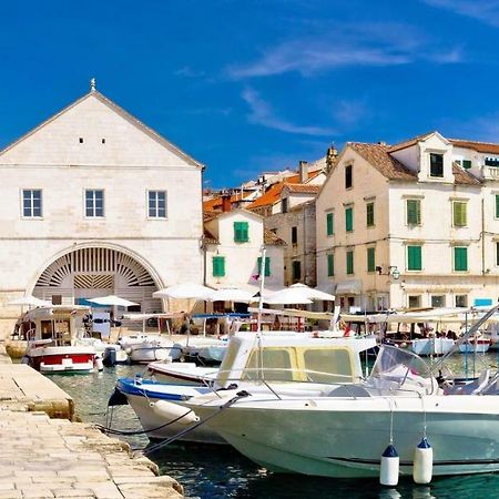 Apartment Plaza Hvar Town Exterior photo